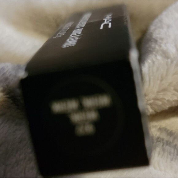 NEW M.A.C. Cosmetics Werk Werk Werk Lipstick - Picture 6 of 10